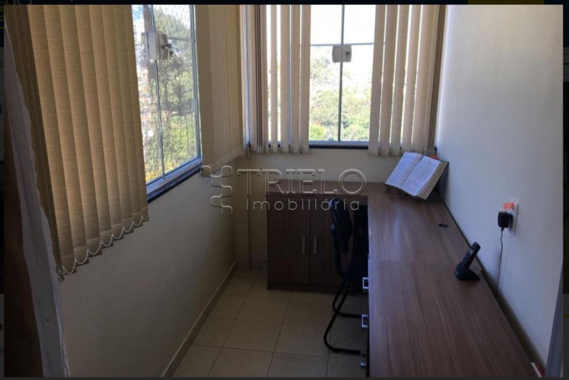 Casa à venda Vila Rei com 2323m² e 3 quartos por R$ 750.000 - 1478255174-14.JPG