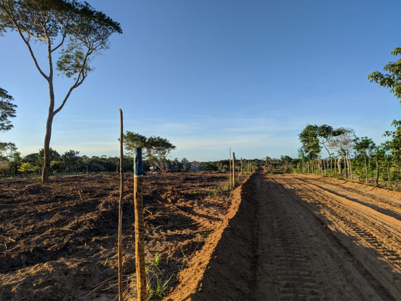 Terreno à venda Centro com 300m² e 1 quarto por R$ 55.000 - 1526835155-6.jpg