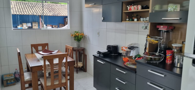 Casa de condomínio à venda Flamengo com 180m² e 3 quartos por R$ 490.000 - 1808877514-cozinha2.jpg