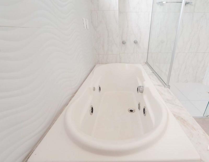 Cobertura à venda Liberdade com 200m² e 4 quartos por R$ 1.150.000 - 988043276-cobertura-jaragua1-18.jpg