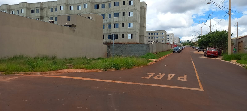 Terreno à venda (O-16) com 240m² e 1 quarto por R$ 160.000 - 1349495475-img-20230111-wa0075.jpg