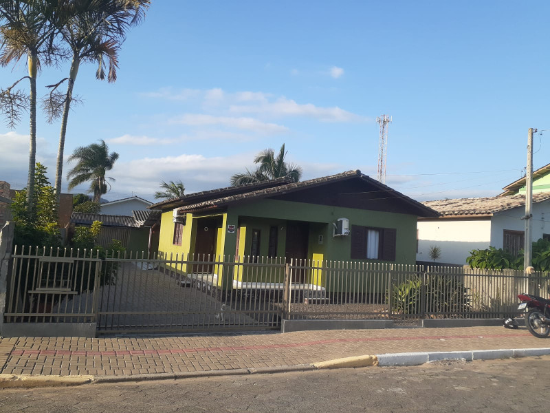Casa à venda Zanette com 160m² e 3 quartos por R$ 260.000 - 2022975274-3915d2b6-d9a3-41dc-9573-a40106582cf0.jpeg