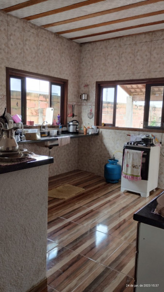 Casa à venda Pegorelli  com 80m² e 2 quartos por R$ 280.000 - 1948326523-img-20230128-wa0010.jpg