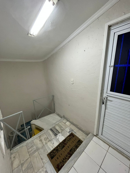 Casa à venda São Gerardo com 336m² e 5 quartos por R$ 950.000 - 1216910930-img-20221125-wa0110.jpg