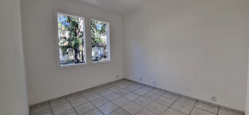 Casa à venda Tijuca com 270m² e 5 quartos por R$ 1.400.000 - 1379576708-quarto-rua-e.jpeg