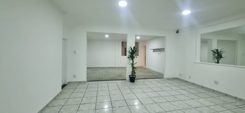 Casa à venda Tijuca com 270m² e 5 quartos por R$ 1.400.000 - 2003874615-sala-principal-e.jpeg