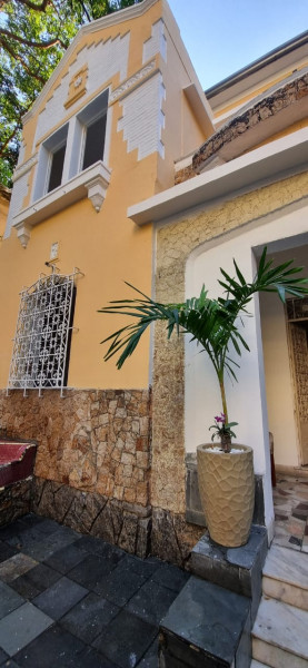 Casa à venda Tijuca com 270m² e 5 quartos por R$ 1.400.000 - 2076155890-vista-frontal-l.jpeg