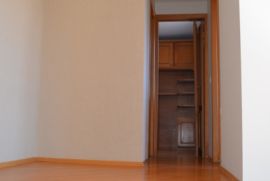 Apartamento à venda Jardim Monte Alegre com 47m² - 2 dormitórios -  vaga - R$ 265.000 - 765728379-sala-f8.JPG