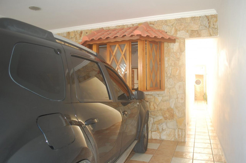 Casa à venda Jardim Paraventi com 250m² e 3 quartos por R$ 700.000 - 955175352-af69931f-8d75-4bf9-b671-f7c614b59d80.jpg