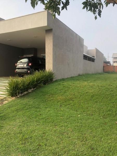 Casa de condomínio à venda Porto Belo com 300m² e 3 quartos por R$ 850.000 - 1785888871-a30ec17a-9105-461f-8144-eeba37288170.jpeg