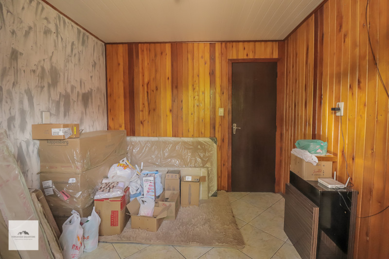 Casa à venda Centro com 111m² e 3 quartos por R$ 165.000 - 1067867728-img-0076.JPG