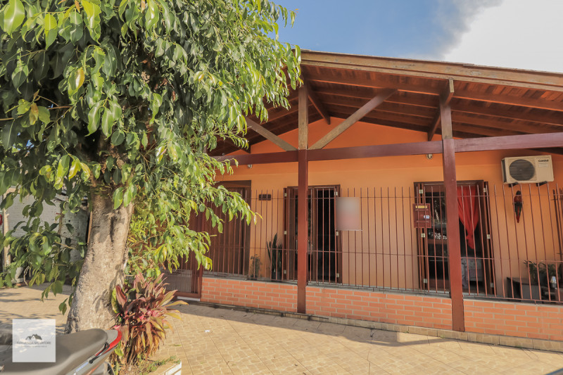 Casa à venda Centro com 111m² e 3 quartos por R$ 165.000 - 1133239307-img-0101-edit.JPG