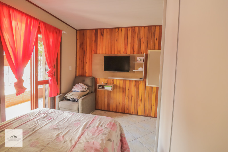 Casa à venda Centro com 111m² e 3 quartos por R$ 165.000 - 1972005280-img-0072.JPG