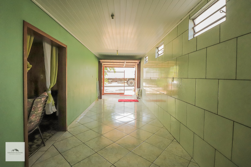 Casa à venda Centro com 111m² e 3 quartos por R$ 165.000 - 894748811-img-0093.JPG