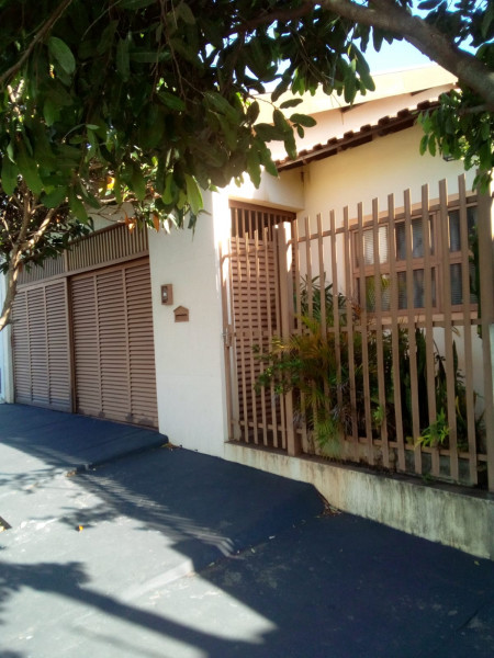 Casa à venda Jardim Centenário com 125m² e 3 quartos por R$ 300.000 - 408770600-16.jpeg