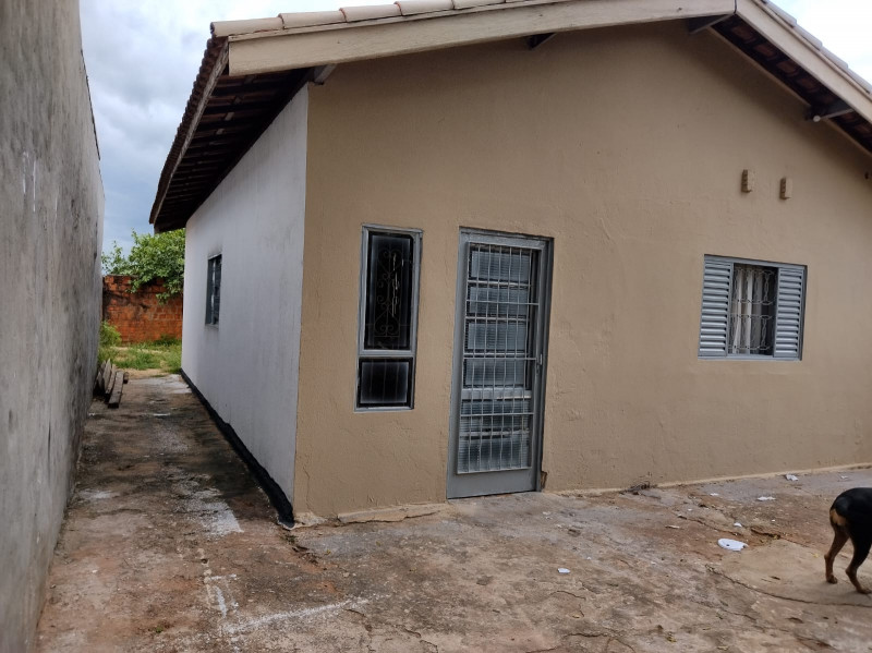 Casa à venda Nucleo Hab. Pres. Geisel com 70m² e 2 quartos por R$ 185.000 - 1315608004-img-20230128-wa0013.jpg