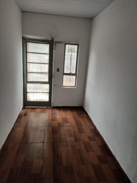 Casa à venda Nucleo Hab. Pres. Geisel com 70m² e 2 quartos por R$ 185.000 - 1496748545-img-20230128-wa0024.jpg