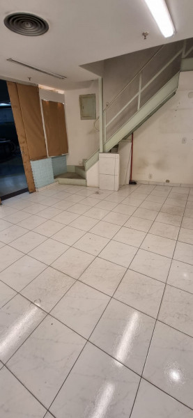 Comercial à venda Barra da Tijuca com 38m² e 1 quarto por R$ 210.000 - 1076003303-foto1.jpg