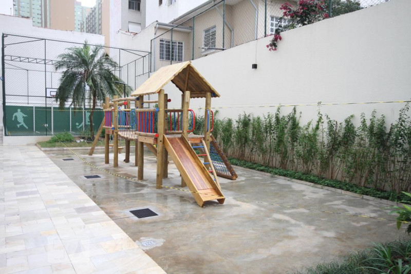 Apartamento à venda Vila Mariana com 173m² e 4 quartos por R$ 1.650.000 - 1660669917-playground.jpg