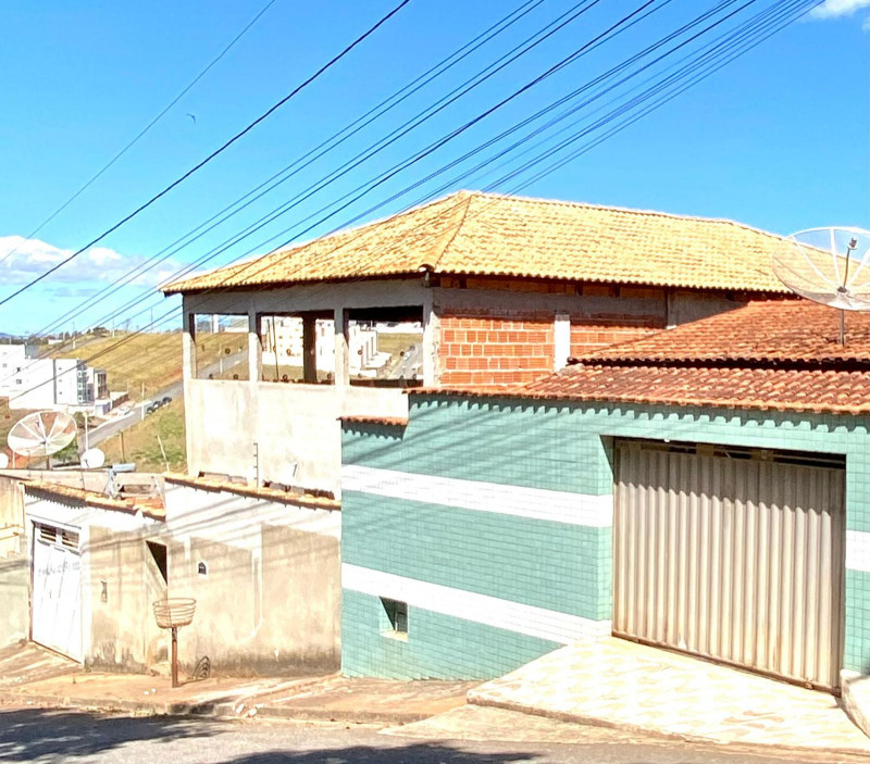 Casa à venda Conjunto Chapadao II com 240m² e 4 quartos por R$ 230.000 - 1578136502-0419ffc2-b03b-40b4-b52f-2dafd8a03039.jpeg