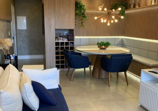 imóvel com 83m²