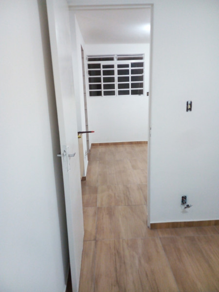 Apartamento à venda Jardim Altos de Itaqua com 47m² e 2 quartos por R$ 150.000 - 1626200983-img-20220910-wa0034.jpg