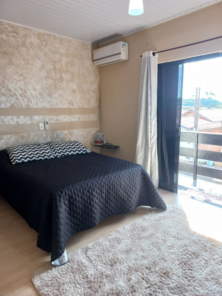 Casa à venda Santa Rita com 160m² e 3 quartos por R$ 400.000 - 1990593979-a0c78c85-1110-4879-a316-ed55e1fc8de2.jpeg