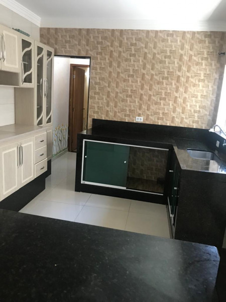Casa à venda Vila Amorim com 250m² e 3 quartos por R$ 370.000 - 2019100597-8.jpg