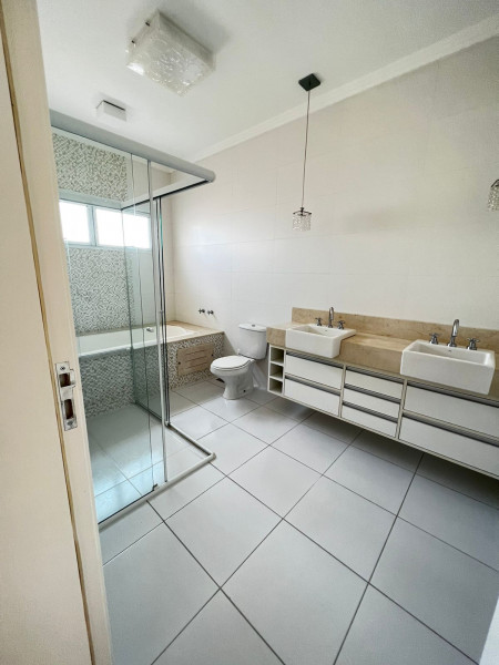 Casa de condomínio à venda Engordadouro com 366m² e 4 quartos por R$ 2.350.000 - 1800710496-7821242f-134e-443a-b4e1-088dff40e26a.jpeg