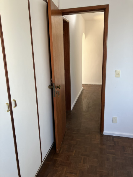 Apartamento à venda Leblon com 82m² e 2 quartos por R$ 1.950.000 - 1846220186-img-0542.JPEG