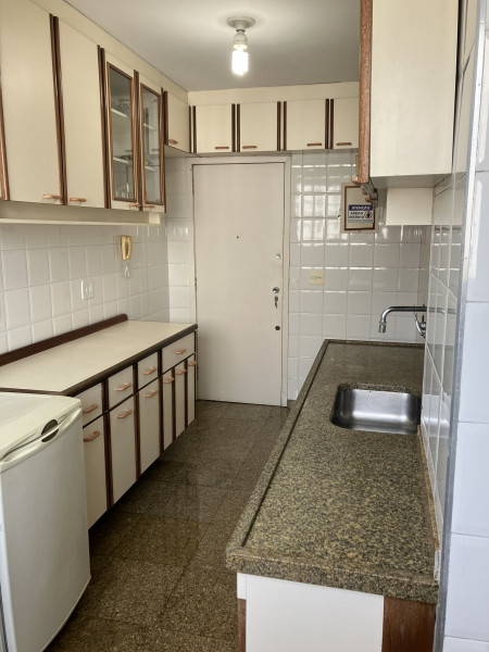 Apartamento à venda Leblon com 82m² e 2 quartos por R$ 1.950.000 - 1885206202-img-0674.JPEG