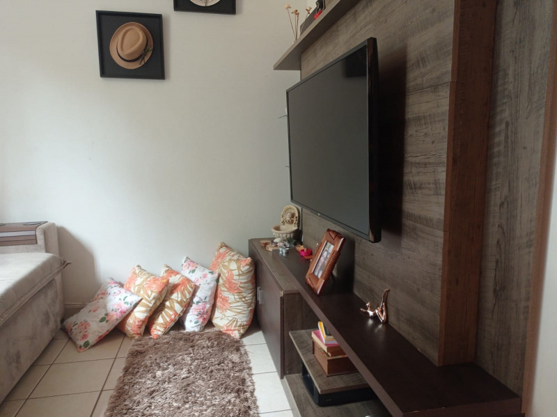 Casa de condomínio à venda Jardim Morumbi com 60m² e 3 quartos por R$ 225.000 - 1241833449-img-20230125-wa0020.jpg