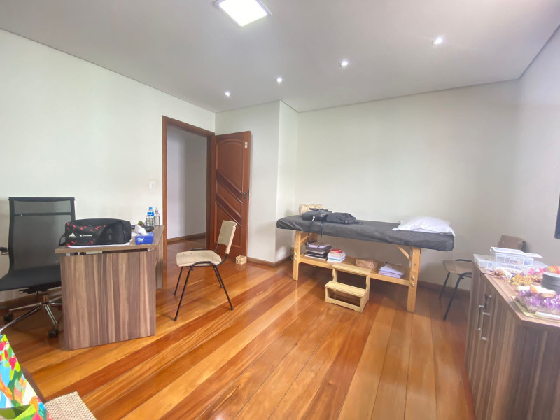 Casa à venda Vila Formosa com 470m² e 5 quartos por R$ 2.000.000 - 691952475-img-20230218-wa0038.jpg