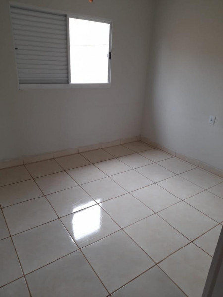 Casa à venda Centro com 150m² e 2 quartos por R$ 155.000 - 1983213439-fdf99f6d-447c-41ac-ab6d-47644fd4d0f5.jpeg