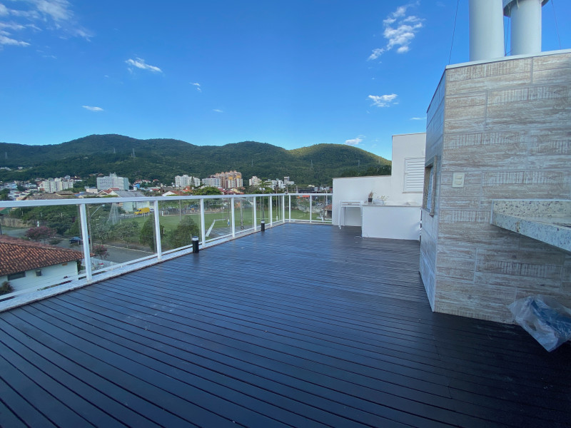 Casa à venda Itacorubi com 210m² e 3 quartos por R$ 1.600.000 - 725648455-ca447261-4ab3-432c-8e66-edc4b56ab24f.jpg