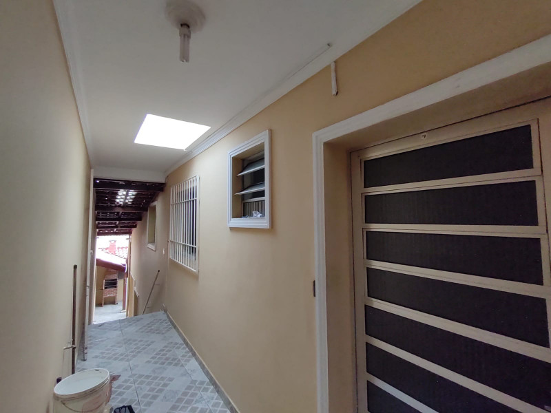 Casa à venda Jardim Ana Estela com 145m² e 3 quartos por R$ 470.000 - 925958161-casa-11-corredor.jpg