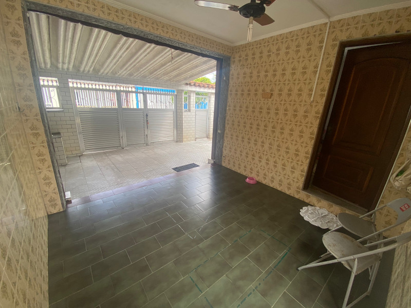 Casa à venda Catiapoã com 175m² e 3 quartos por R$ 535.000 - 213101620-40.jpg