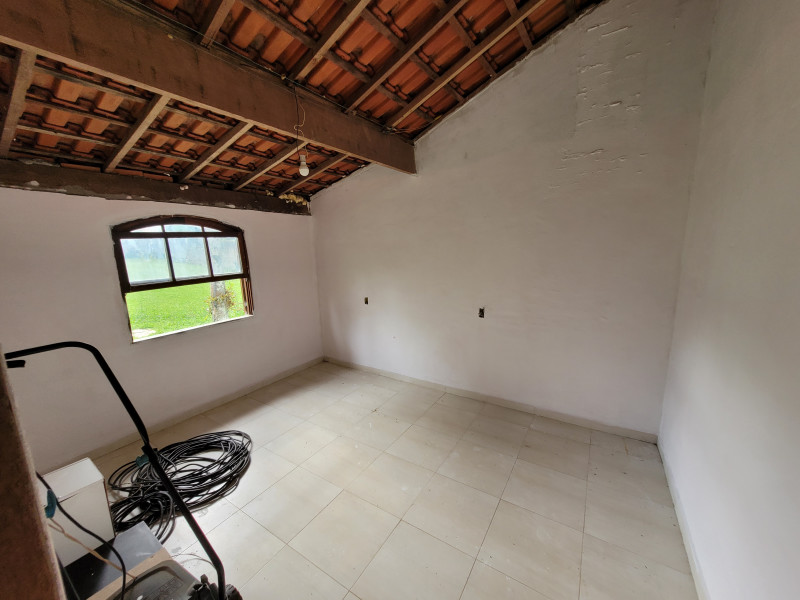 Casa de condomínio à venda Jardim das Palmeiras (Zona Sul) com 900m² e 4 quartos por R$ 730.000 - 1734240696-20221012-152914.jpg