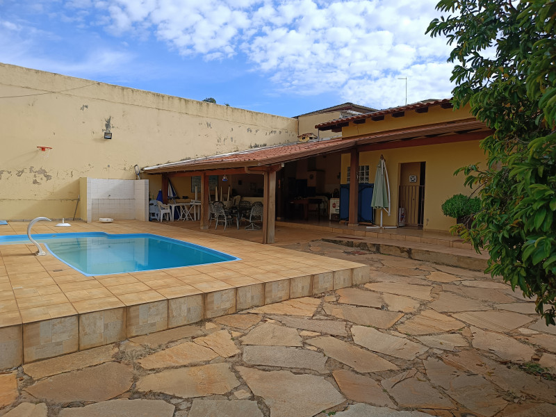 Casa à venda lago Sul com 450m² e 3 quartos por R$ 1.750.000 - 1783085468-img-20230209-082524-427.jpg