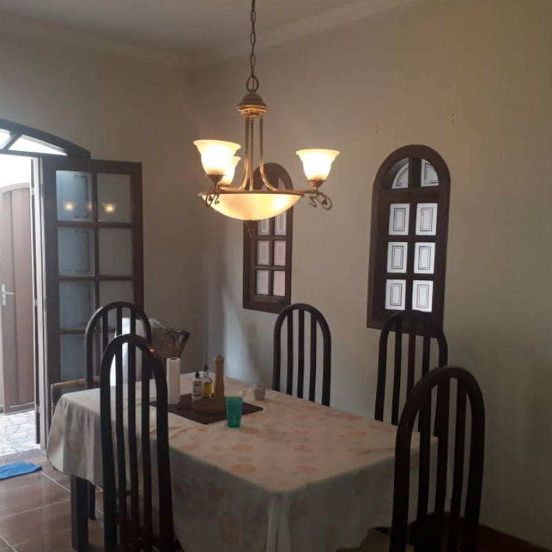Casa à venda Jardim Celani com 260m² e 3 quartos por R$ 590.000 - 2030951674-imagem-do-whatsapp-de-2023-02-12.jpg