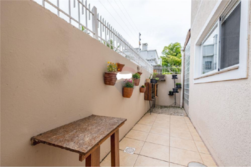 Casa à venda Ingleses Centro com 144m² e 3 quartos por R$ 830.000 - 1093436800-horta.png