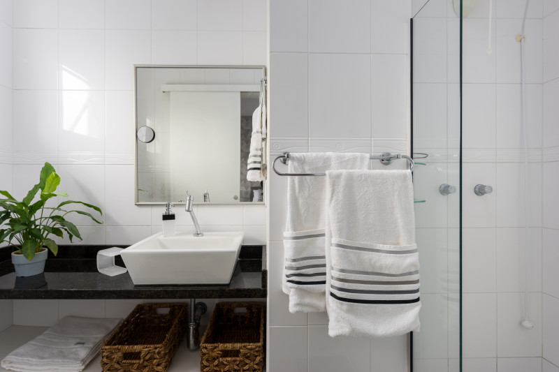 Casa à venda Ingleses Centro com 144m² e 3 quartos por R$ 830.000 - 321408720-banheiro-suite.jpg