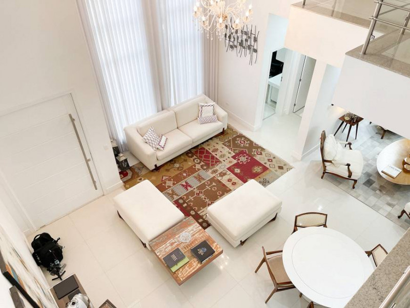 Casa de condomínio à venda Vila Mira com 372m² e 4 quartos por R$ 2.950.000 - 1495548271-rouxinol-atibaia-sala-4.jpg