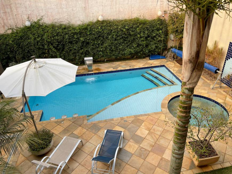 Casa de condomínio à venda Vila Mira com 372m² e 4 quartos por R$ 2.950.000 - 1763981260-rouxinol-atibaia-piscina-5.jpg