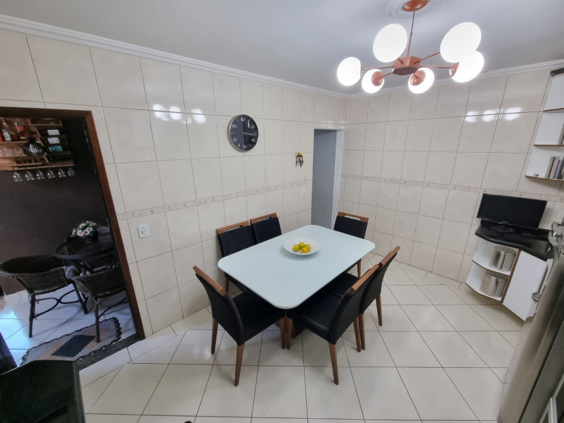 Casa à venda Parque Capuava com 130m² e 3 quartos por R$ 630 - 1819209524-img-20220405-wa0069.jpg