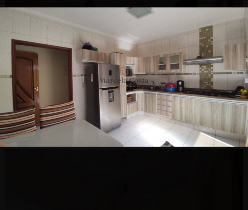 Casa à venda Árvore Grande com 300m² e 3 quartos por R$ 565.000 - 2104179912-56412c9a-035c-4099-b53d-af830269ef1f.jpeg