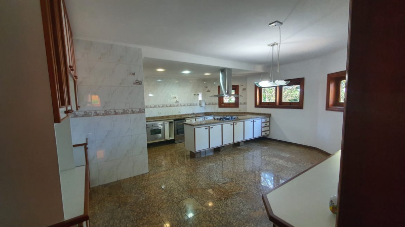 Casa à venda Interlagos com 500m² e 5 quartos por R$ 2.400.000 - 895765433-16.jpeg