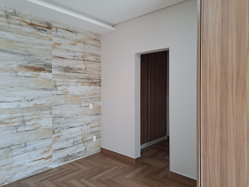 Casa de condomínio à venda Alto da Bela Vista com 190m² e 3 quartos por R$ 1.350.000 - 1947335561-suite71.jpg