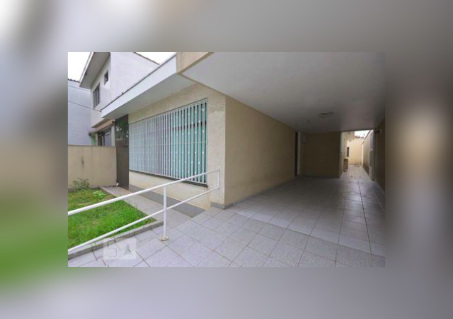 imóvel com 200m²