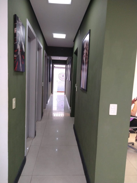 Casa à venda Centro com 260m² e 5 quartos por R$ 1.950.000 - 1924010674-23e5bc20-f20f-434a-8748-11846b04afa0.jpeg